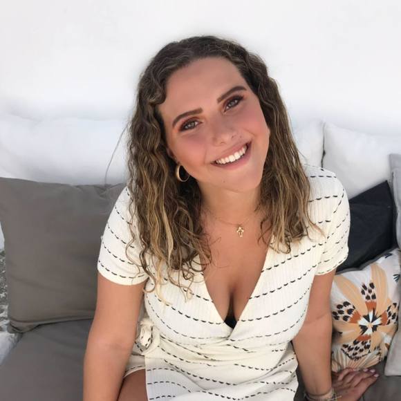 Meet your Posher, Nour - Picture 1 of 1